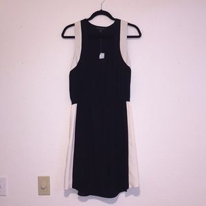 Black and White Banana Republic Dress